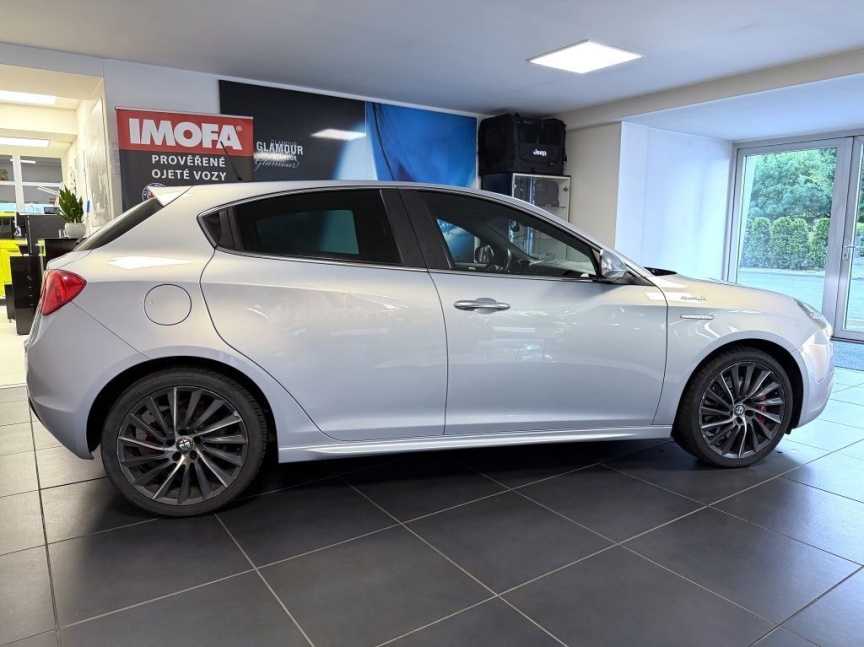 Alfa Romeo Giulietta 1.4 TMA 170k TCT Distinctive Sportiva
