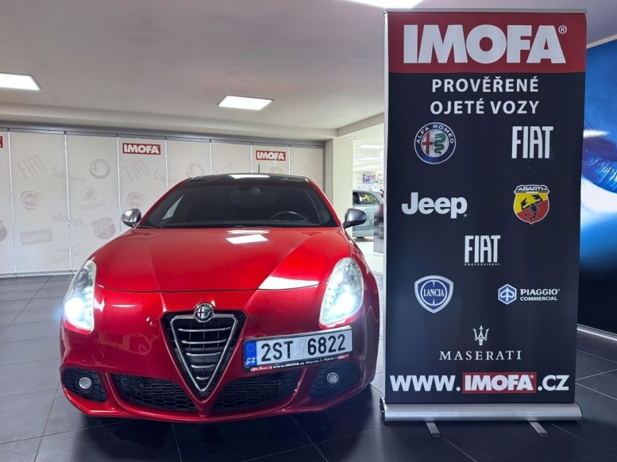 Alfa Romeo Giulietta 1750 TBi 235k Quadrifoglio Verde