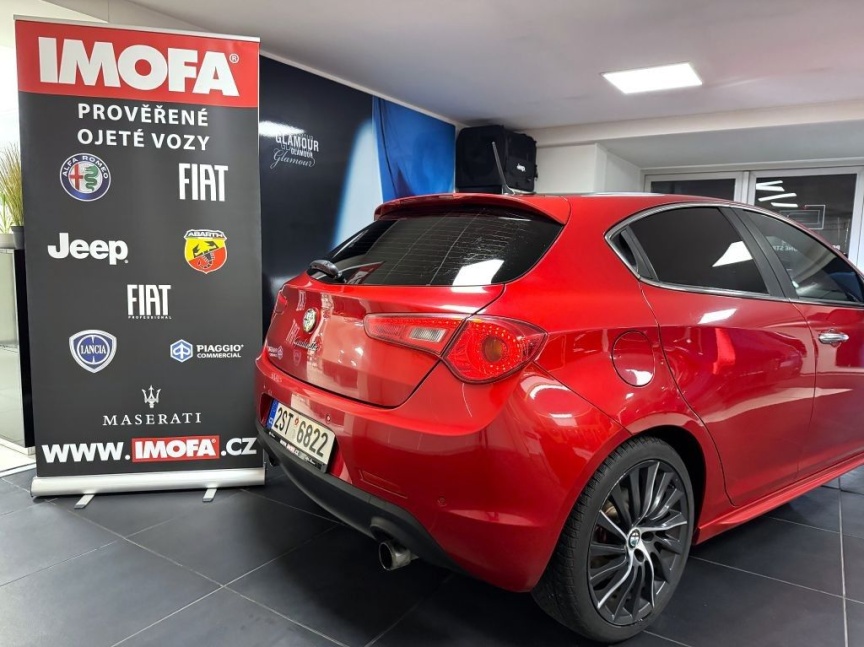 Alfa Romeo Giulietta 1750 TBi 235k Quadrifoglio Verde