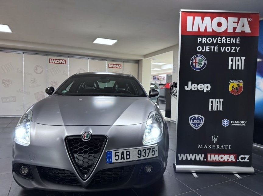 Alfa Romeo Giulietta 1750 TBi 240k TCT QV Launch Edition ZENDER