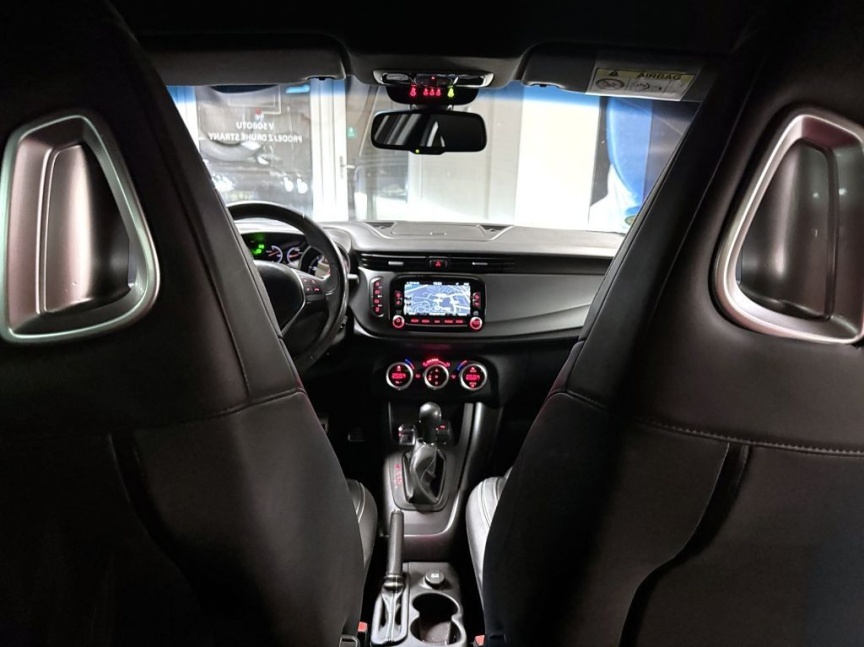 Alfa Romeo Giulietta 1750 TBi 240k TCT QV Launch Edition ZENDER