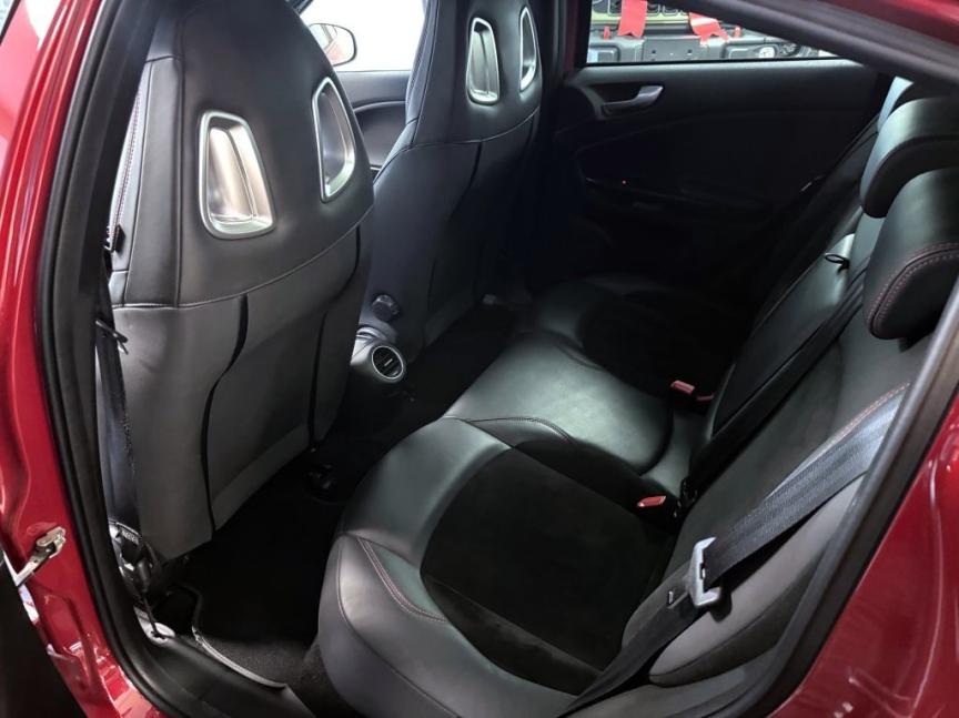 Alfa Romeo Giulietta 1750 TBi 240k TCT Veloce