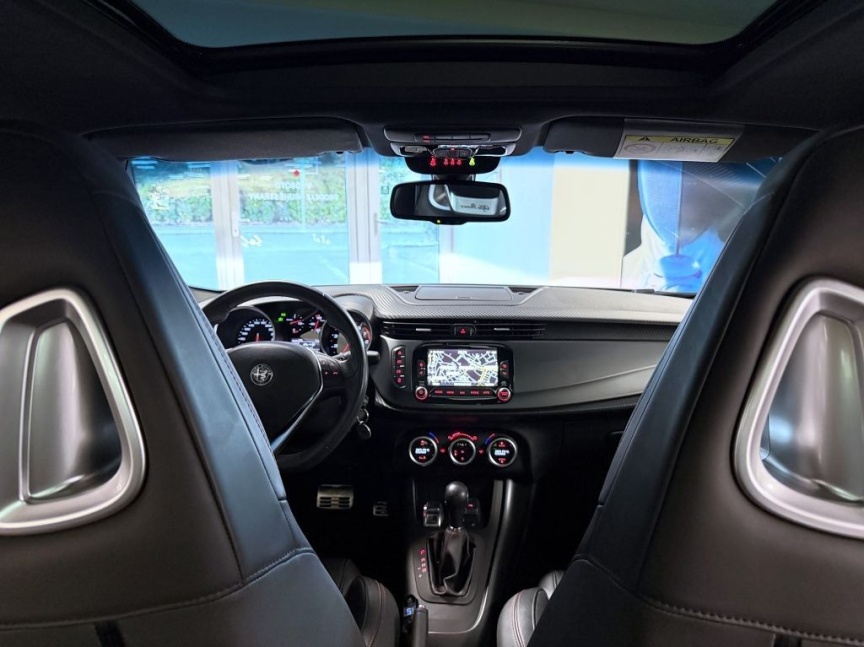 Alfa Romeo Giulietta 1750 TBi 240k TCT Veloce