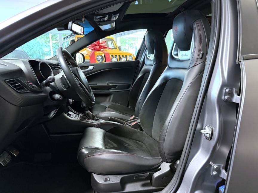 Alfa Romeo Giulietta 1750 TBi 240k TCT Veloce