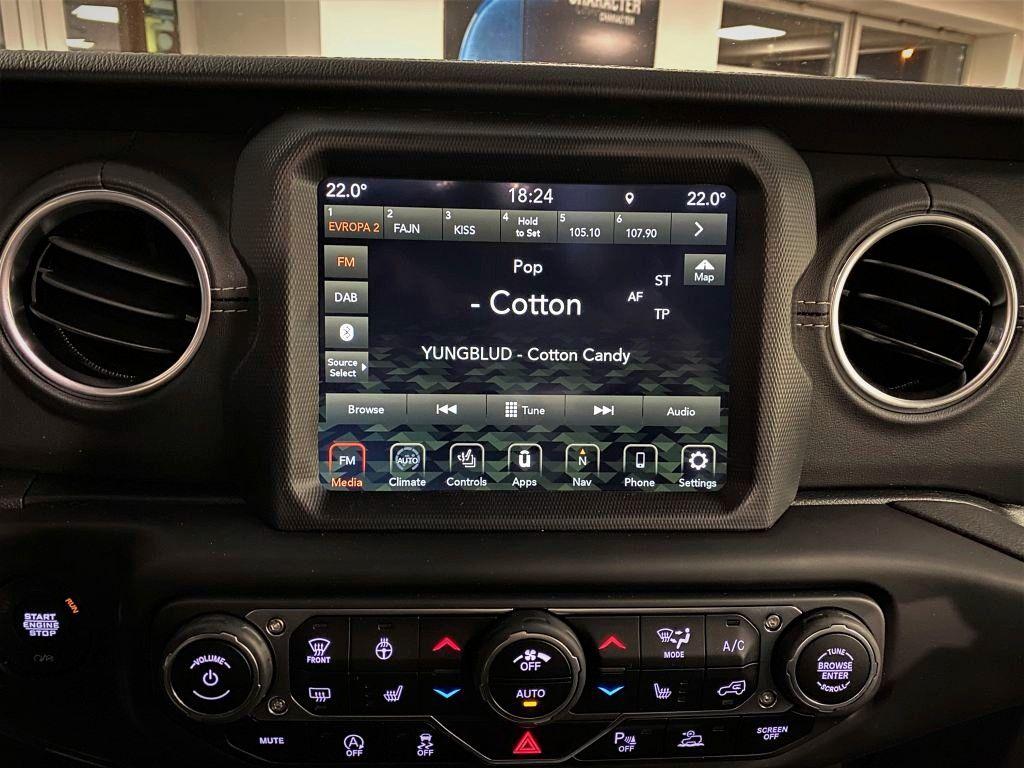 Jeep Gladiator 3.0 CRD V6 264k AT8 ZF OVERLAND MY23 *035* ek