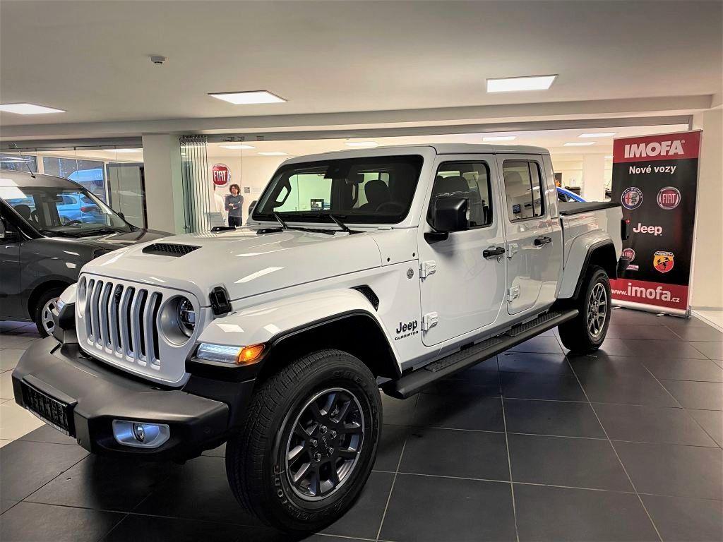Jeep Gladiator 3.0 CRD V6 264k AT8 ZF OVERLAND MY23 *035* ek