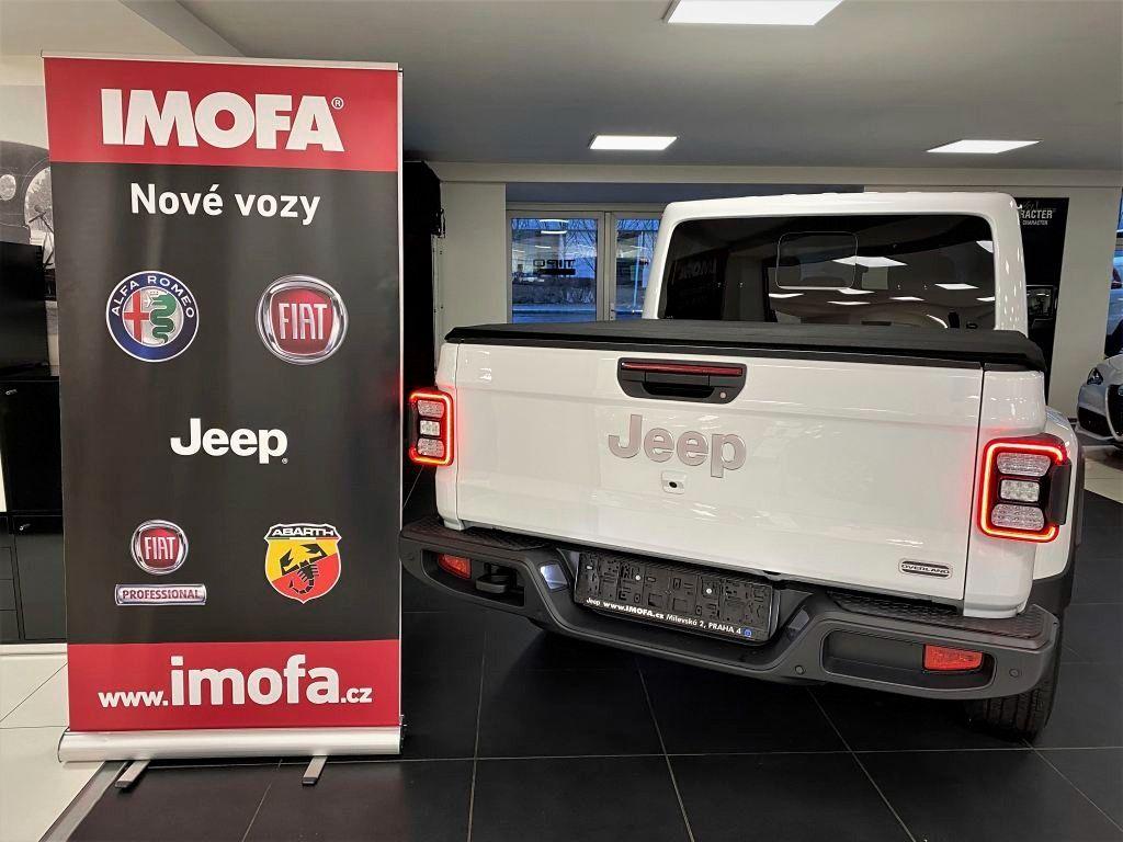 Jeep Gladiator 3.0 CRD V6 264k AT8 ZF OVERLAND MY23 *035* ek