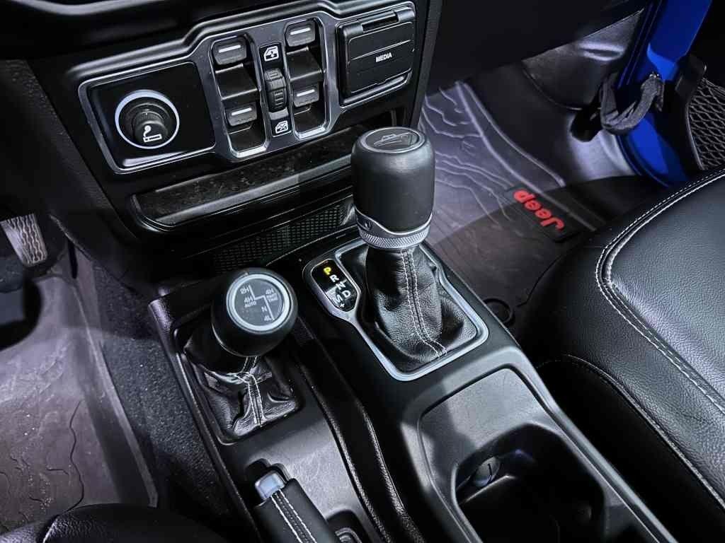 Jeep Gladiator 3.0 CRD V6 264k AT8 ZF úprava AEV reg. 09/2022