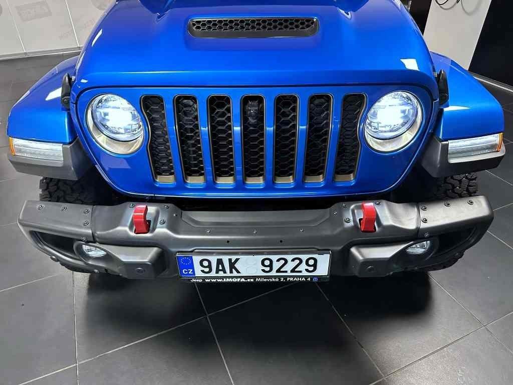 Jeep Gladiator 3.0 CRD V6 264k AT8 ZF úprava AEV reg. 09/2022