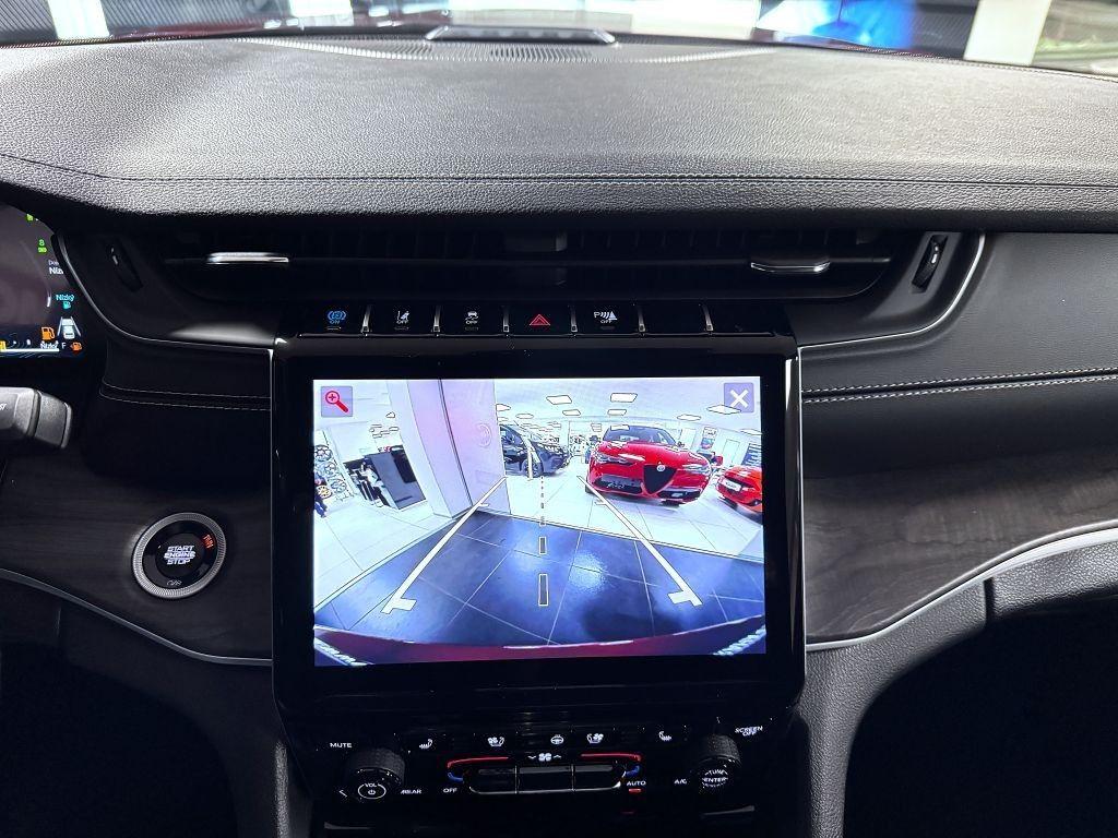 Jeep Grand Cherokee 2,0 T 380k PHEV 4x4 AT8 ZF LIMITED *527*