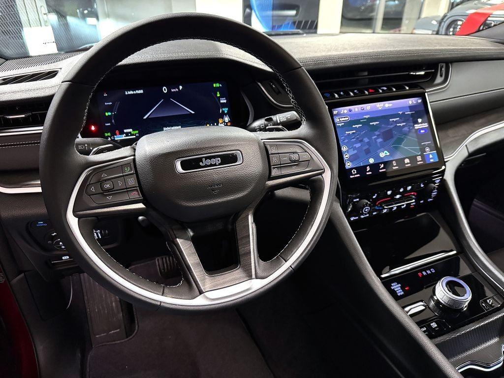 Jeep Grand Cherokee 2,0 T 380k PHEV 4x4 AT8 ZF LIMITED *527*