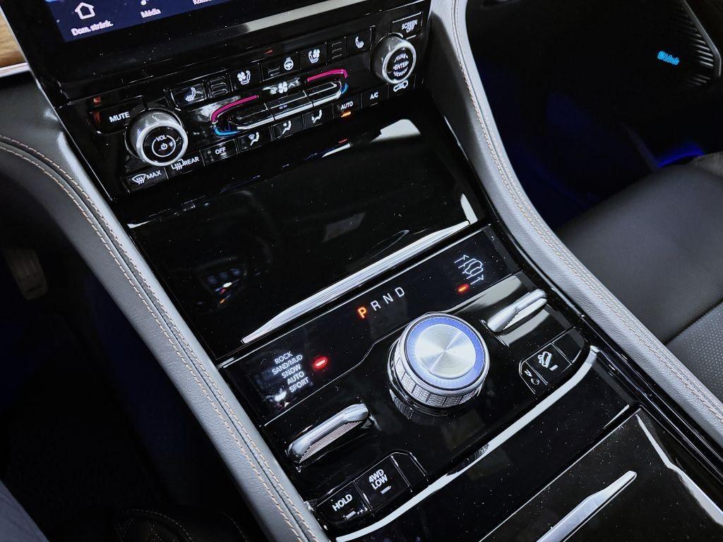 Jeep Grand Cherokee 2,0 T 380k PHEV 4x4 AT8 ZF SUMMIT RESERVE *0342*