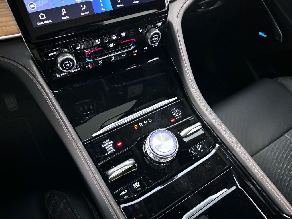 Jeep Grand Cherokee 2,0 T 380k PHEV 4x4 AT8 ZF SUMMIT RESERVE *6434*