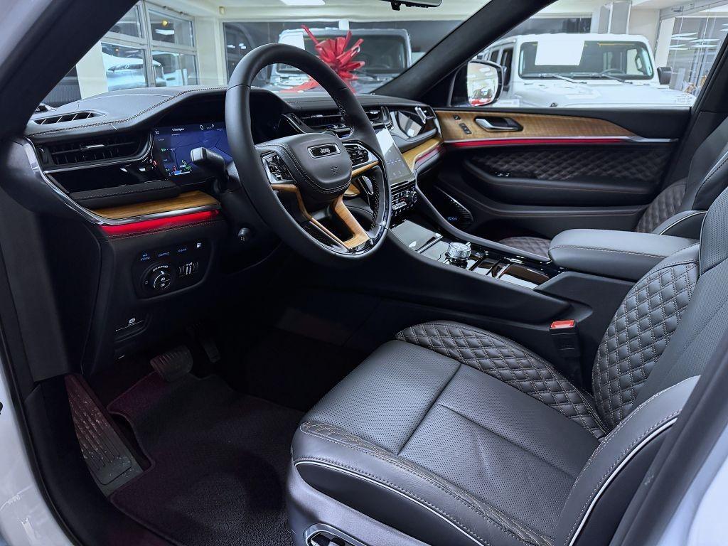 Jeep Grand Cherokee 2,0 T 380k PHEV 4x4 AT8 ZF SUMMIT RESERVE *6756*