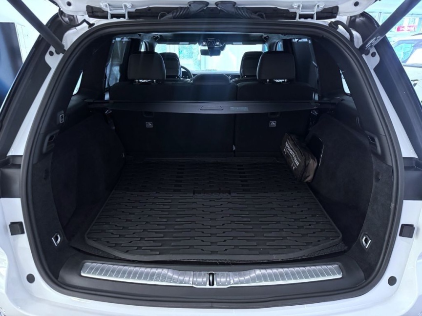 Jeep Grand Cherokee 2,0 T 380k PHEV 4x4 AT8 ZF SUMMIT RESERVE