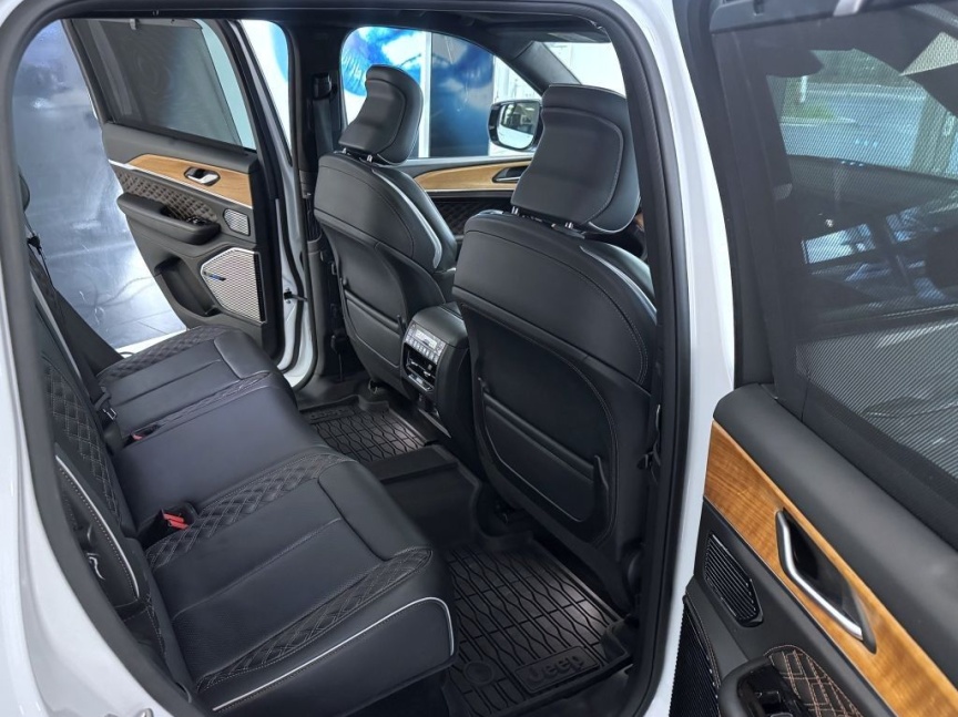 Jeep Grand Cherokee 2,0 T 380k PHEV 4x4 AT8 ZF SUMMIT RESERVE