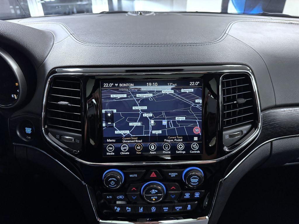 Jeep Grand Cherokee 3.0 V6 CRD 250k 4x4 AT8 ZF Summit, reg. 05/2020