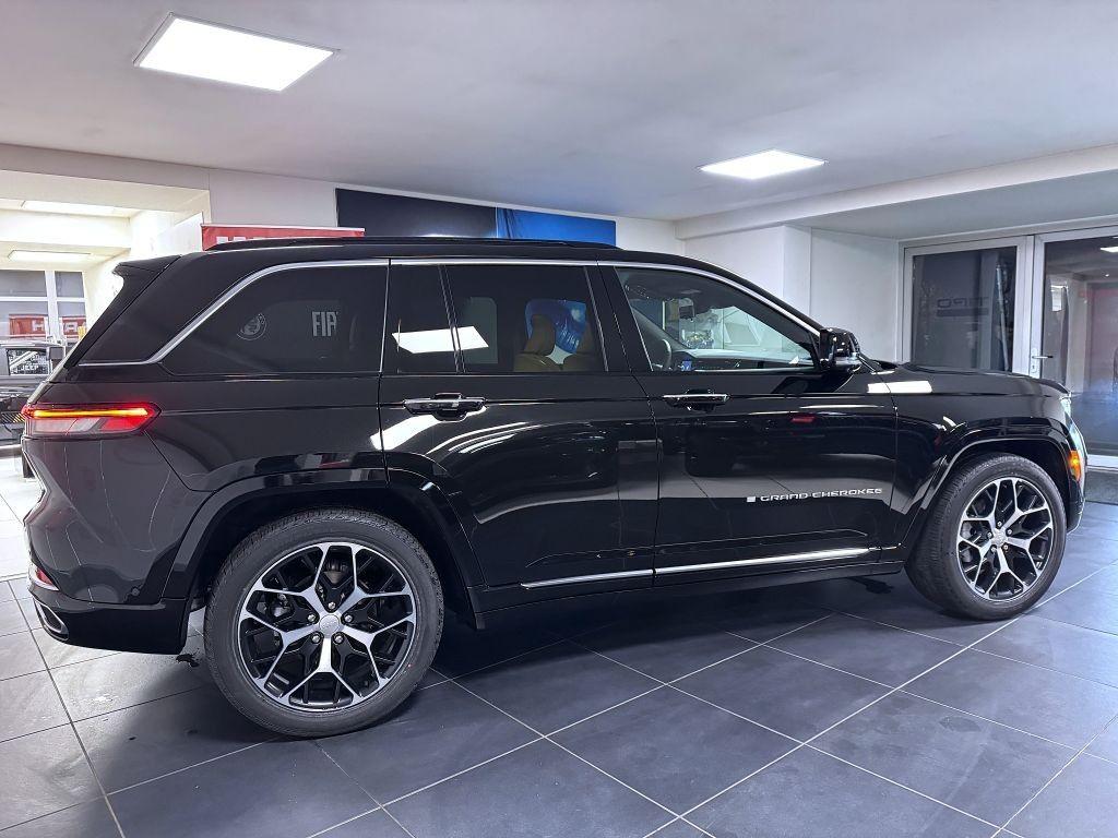 Jeep Grand Cherokee 3,6 V6 291k 4x4 AT8 ZF SUMMIT RESERVE *012*