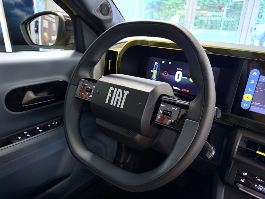 Fiat Grande Panda Electric 44kWh 113k La Prima