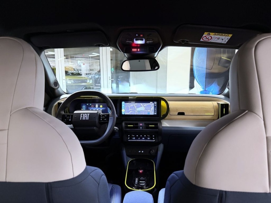 Fiat Grande Panda 1.2 Turbo Hybrid 110k MHEV eDCT La Prima *401*