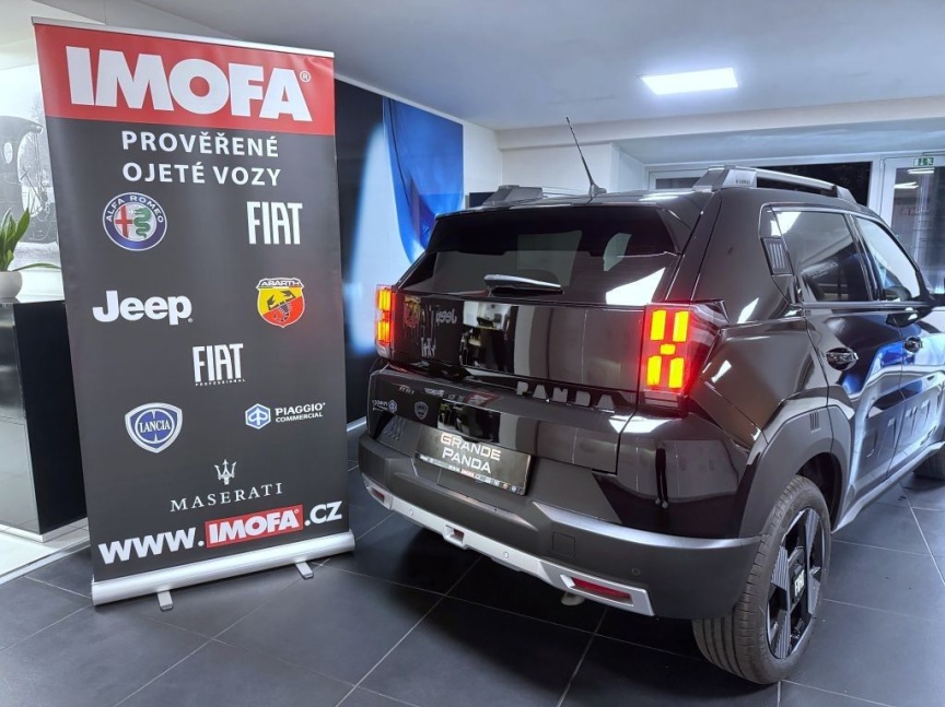 Fiat Grande Panda 1.2 Turbo Hybrid 110k MHEV eDCT La Prima V992