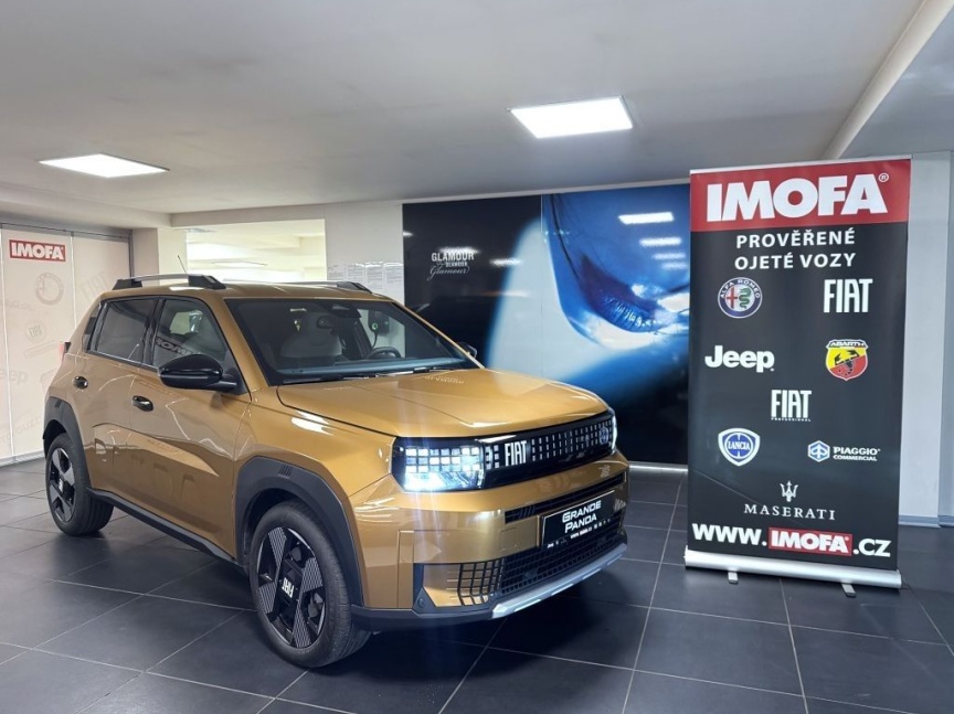 Fiat Grande Panda 1.2 Turbo Hybrid 110k MHEV eDCT La Prima X818