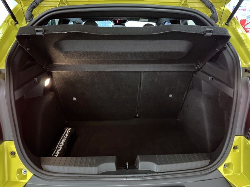 Fiat Grande Panda 1.2 Turbo Hybrid 110k MHEV eDCT La Prima
