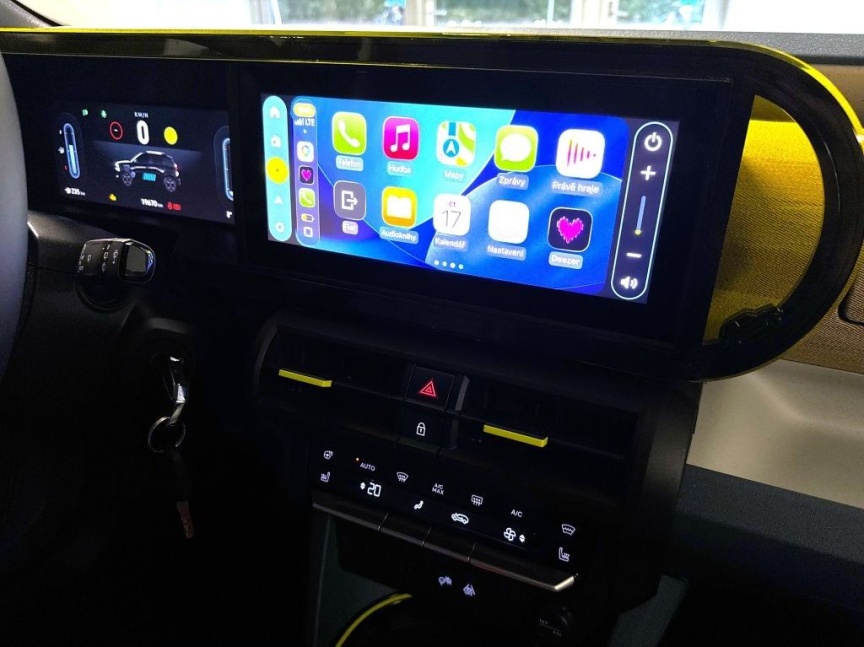 Fiat Grande Panda 1.2 Turbo Hybrid 110k MHEV eDCT La Prima