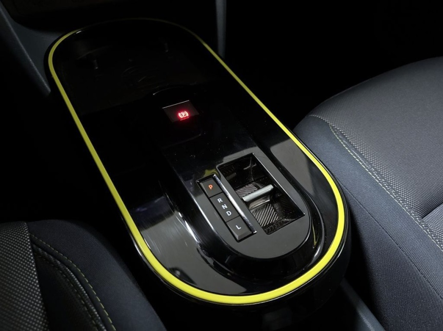 Fiat Grande Panda 1.2 Turbo Hybrid 110k MHEV eDCT La Prima