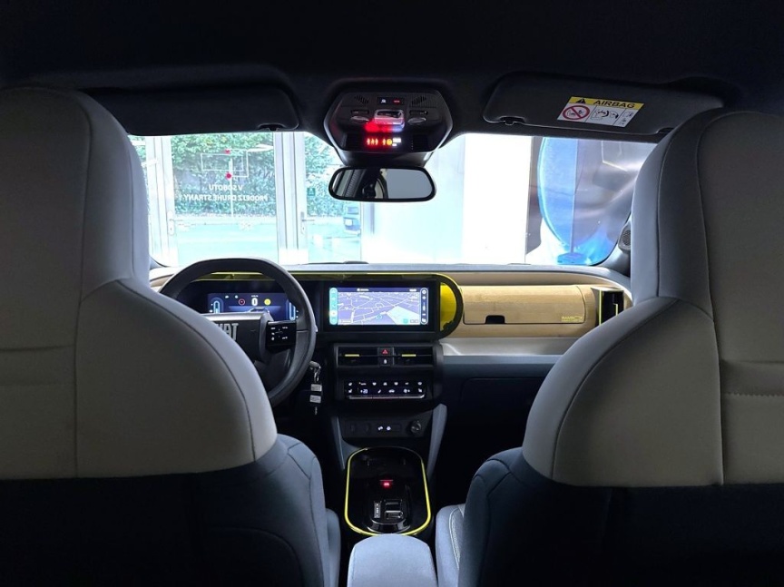Fiat Grande Panda 1.2 Turbo Hybrid 110k MHEV eDCT La Prima