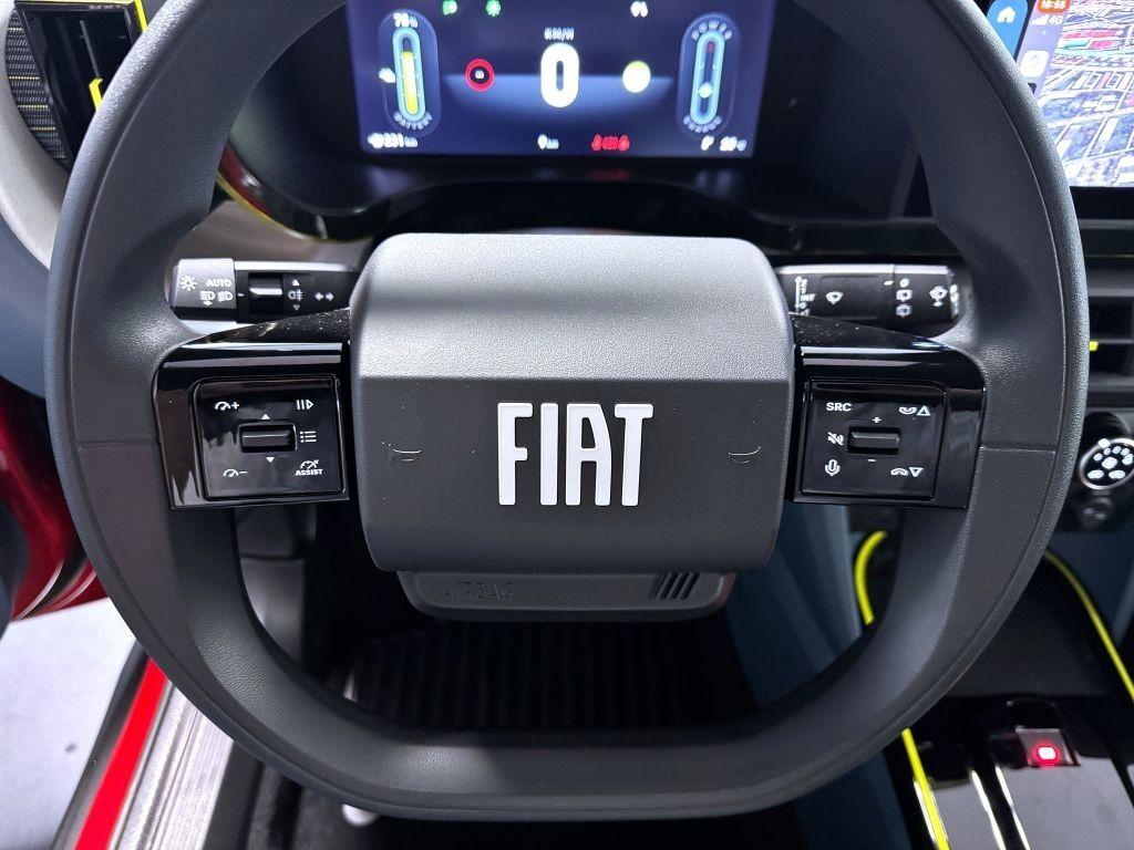 Fiat osobní Grande Panda Electric 44kWh 113k RED *088*
