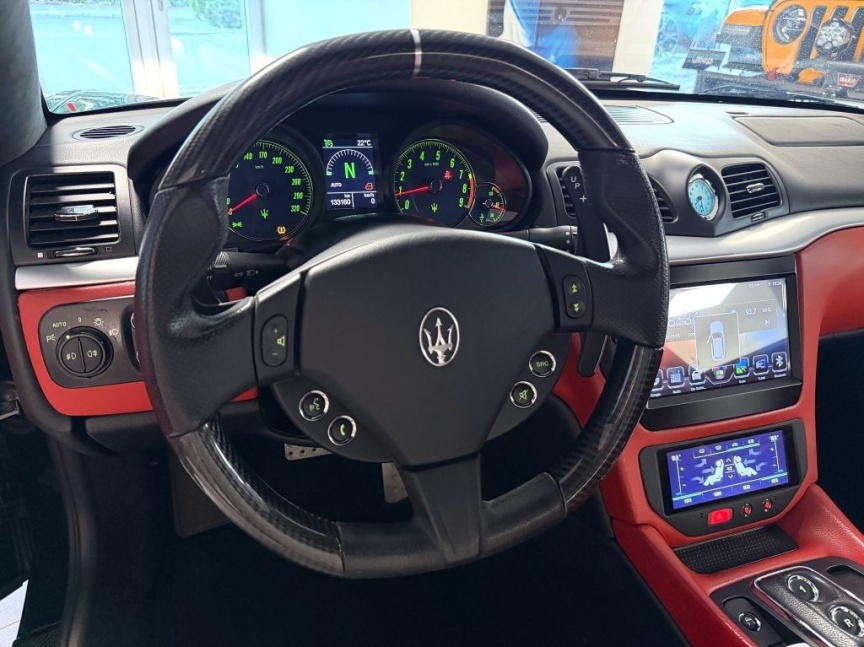 Maserati GranTurismo 4,7 V8 S F1 440k MC paket