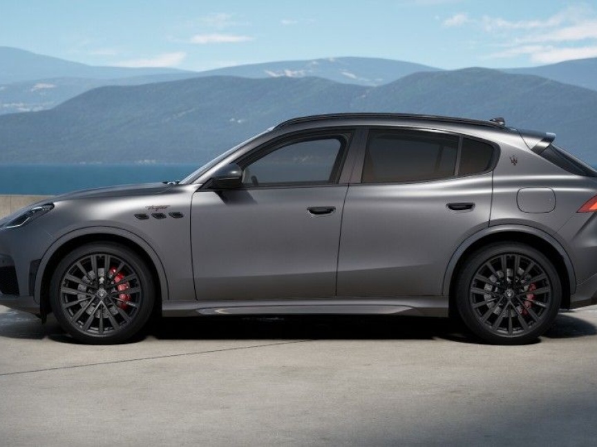Maserati Grecale 3.0 V6 Bi-Turbo Q4 (4x4) 530k AT8 ZF TROFEO "002"