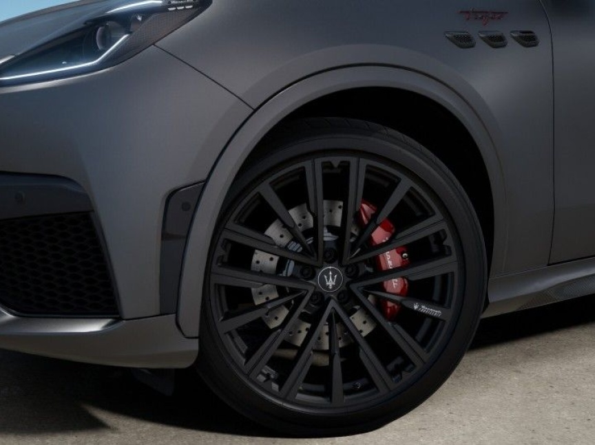 Maserati Grecale 3.0 V6 Bi-Turbo Q4 (4x4) 530k AT8 ZF TROFEO "002"