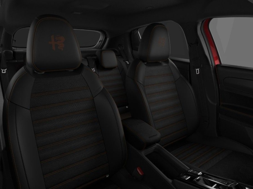 Alfa Romeo Junior 1.2 Turbo Hybrid 145k eDCT6 Ibrida Q4 Intensa *829*