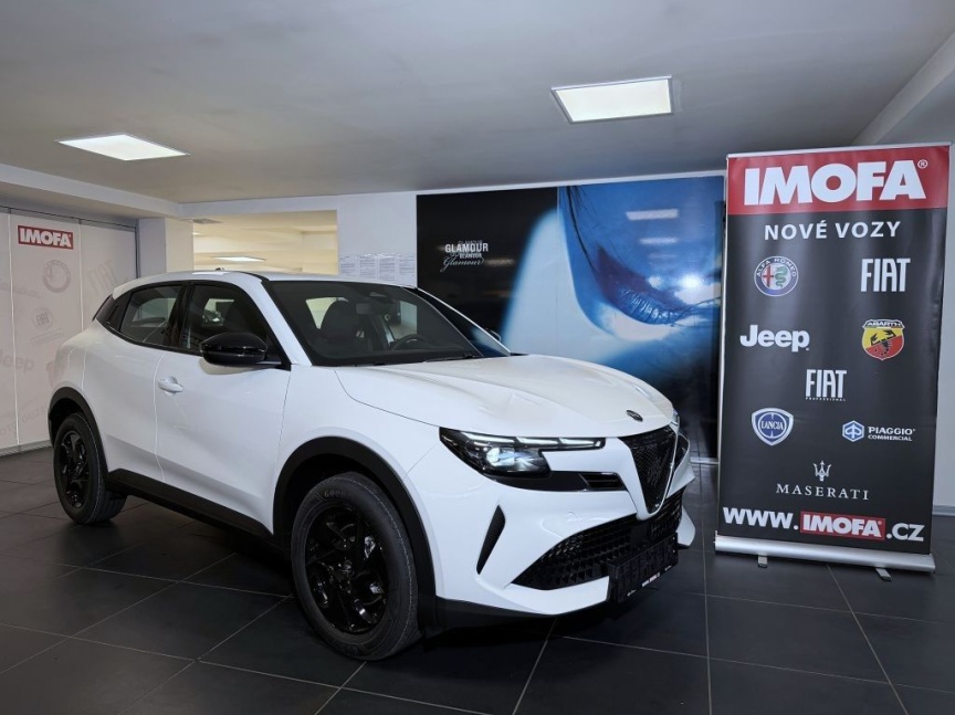 Alfa Romeo Junior Ibrida 1.2 Turbo 145k *564*