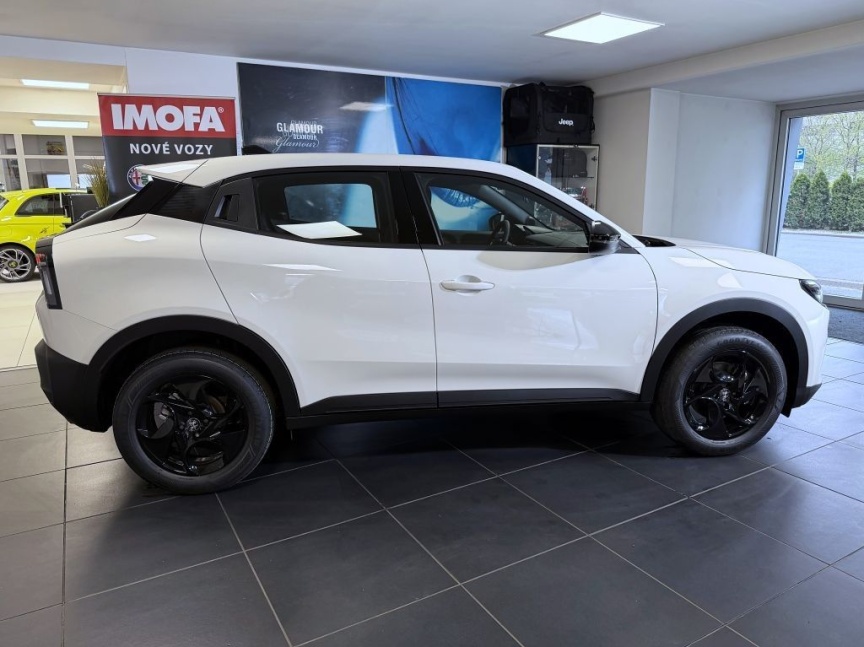 Alfa Romeo Junior Ibrida 1.2 Turbo 145k *564*