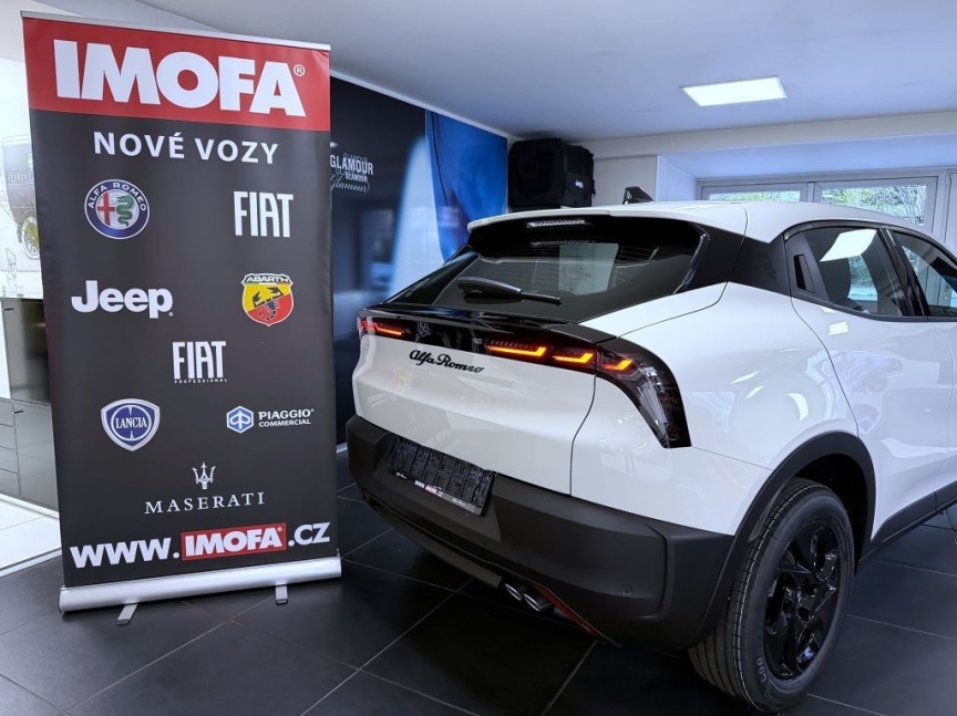 Alfa Romeo Junior Ibrida 1.2 Turbo 145k *564*