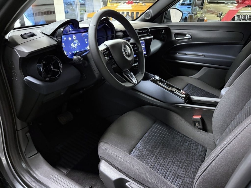 Alfa Romeo Junior Ibrida 1.2 Turbo Hybrid 145k *712*