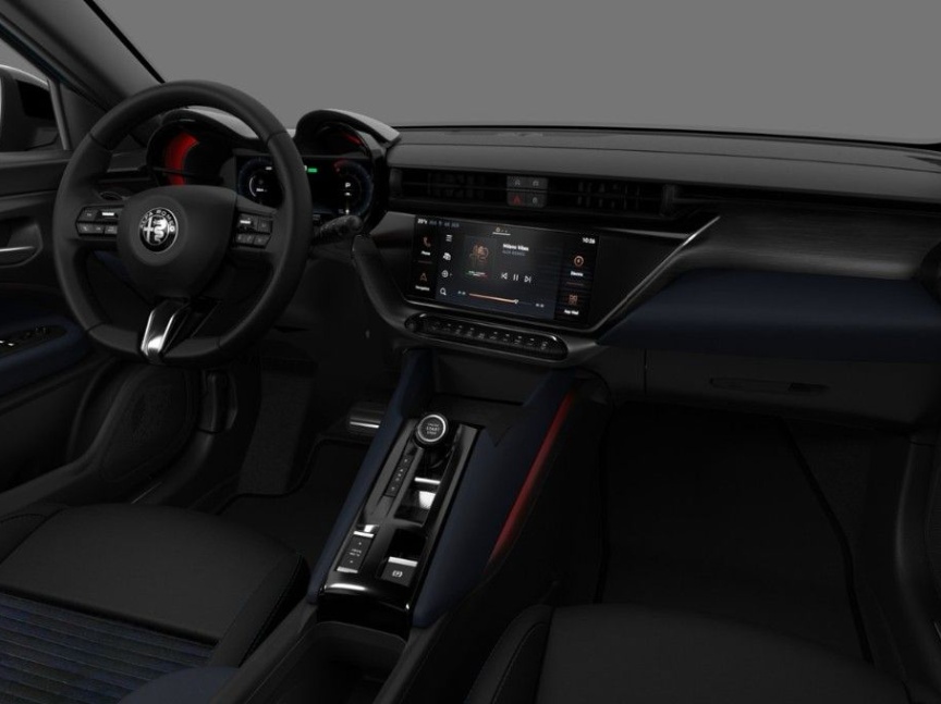 Alfa Romeo Junior Ibrida 1.2 Turbo Hybrid Q4 145k *o612*