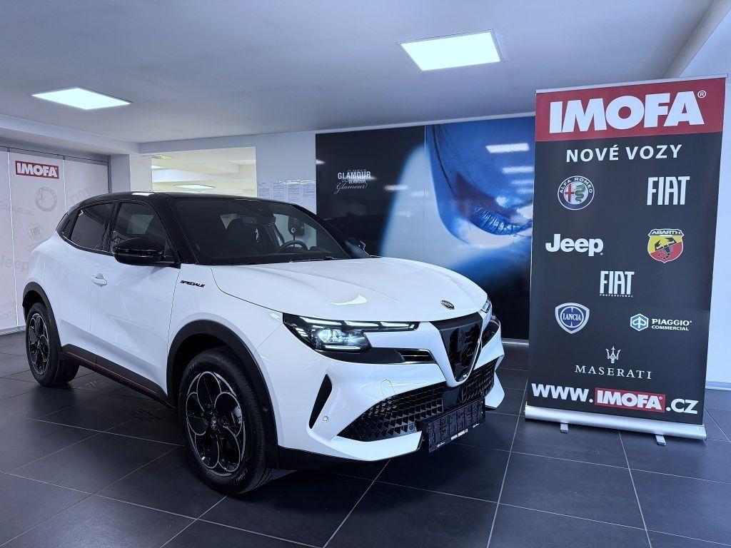 Alfa Romeo Junior Ibrida Speciale 1.2 Turbo Hybrid 145k *998*