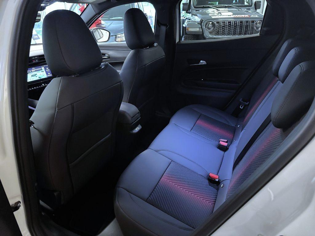 Alfa Romeo Junior Ibrida Speciale 1.2 Turbo Hybrid 145k *998*