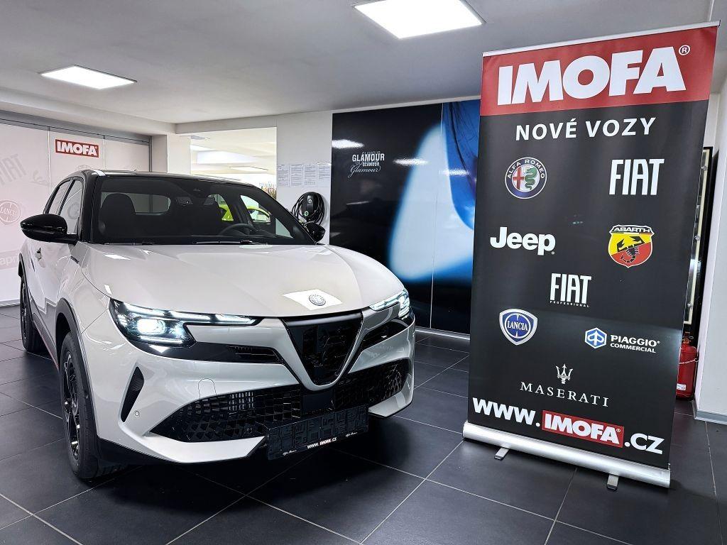 Alfa Romeo Junior Ibrida Speciale 1.2 Turbo Hybrid 145k *o057*