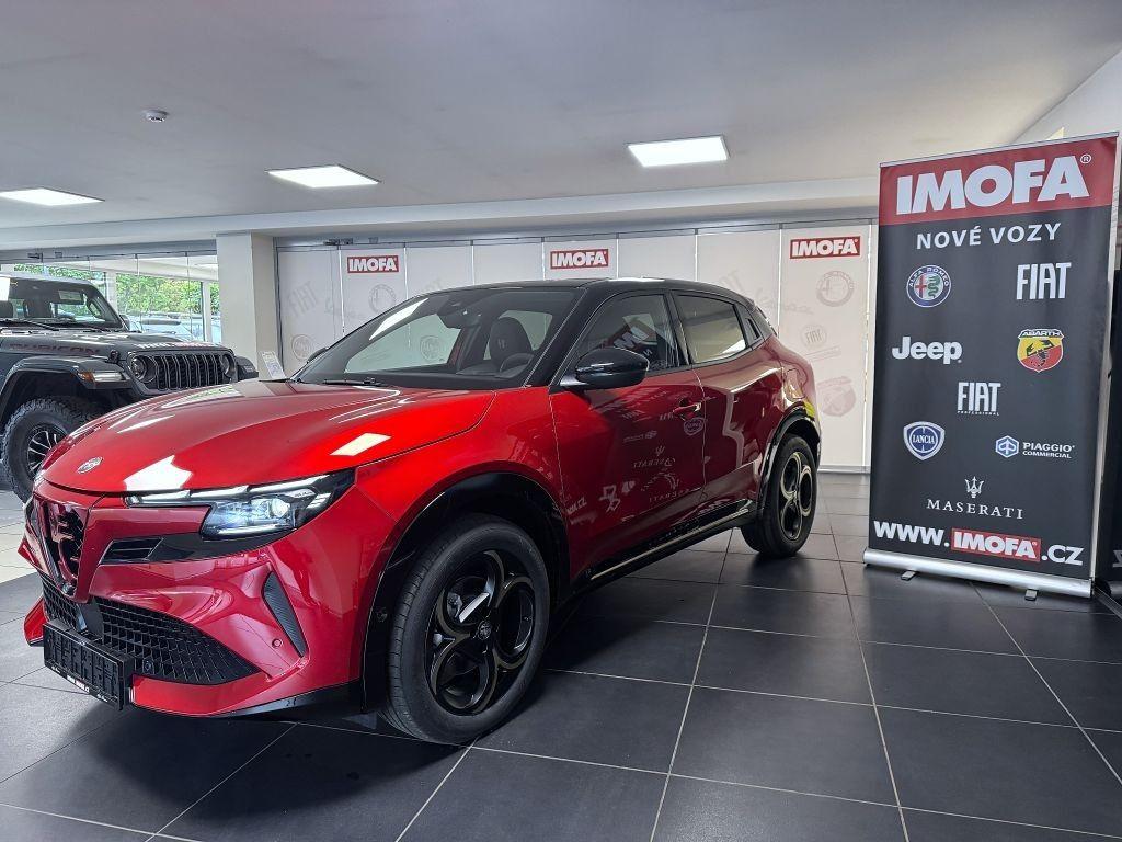 Alfa Romeo Junior Ibrida Speciale Q4 1.2 Turbo Hybrid 145k *525*e