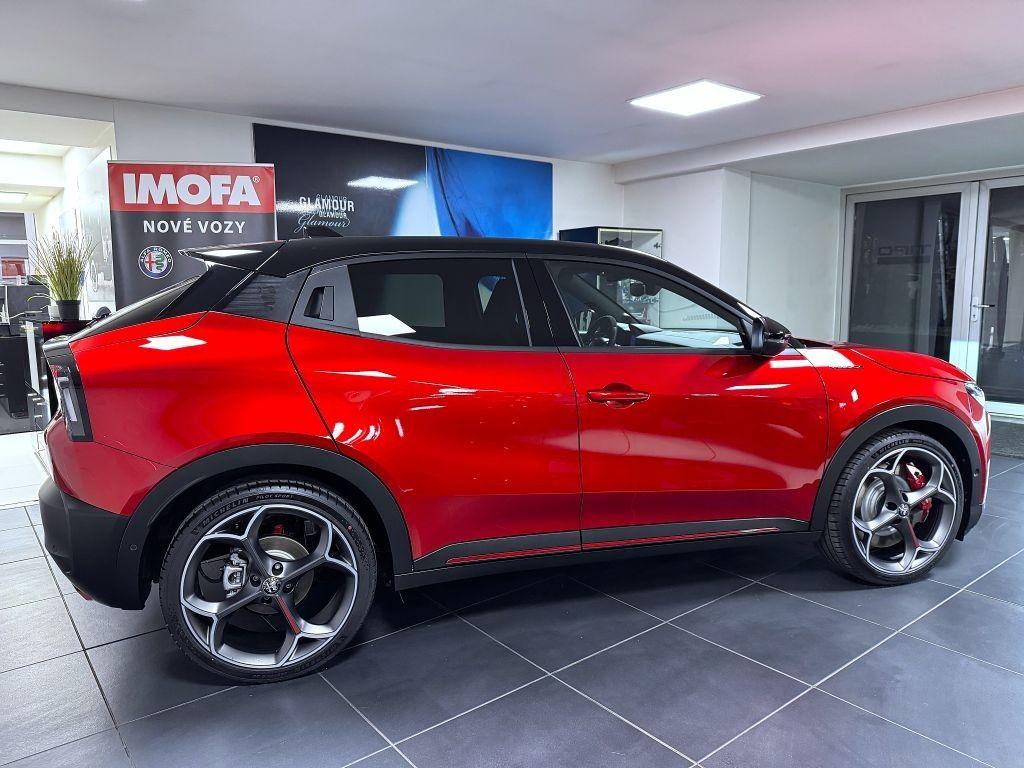 Alfa Romeo Junior Veloce 280k Elettrica 54 kWh *001* e
