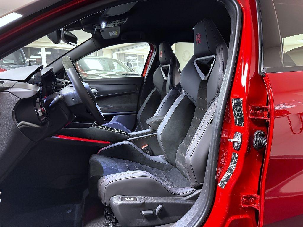 Alfa Romeo Junior Veloce 280k Elettrica 54 kWh *001* e