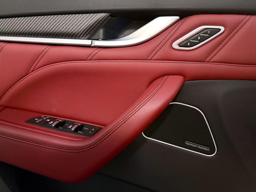 Maserati Levante 2.0 T Hybrid Q4 (4x4) 330k AT8 ZF GT