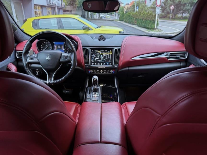 Maserati Levante 3.0 V6 BI-TURBO S Q4 (4x4) 430k AT8 ZF