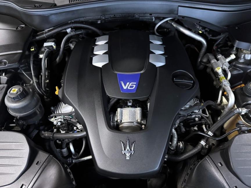 Maserati Levante 3.0 V6 BI-TURBO S Q4 (4x4) 430k AT8 ZF