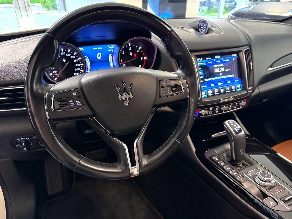 Maserati Levante 3.0 V6 Turbo 275k Diesel, AT8 ZF Q4 4x4 reg. 09/2019